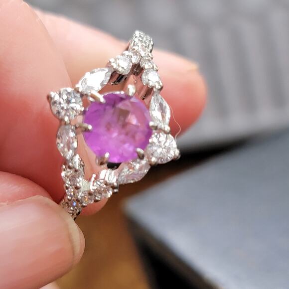 Elegant Rhodium-Plated Size 9 Ring with Simulated Amethyst and Clear Stones - Picture 11 of 12